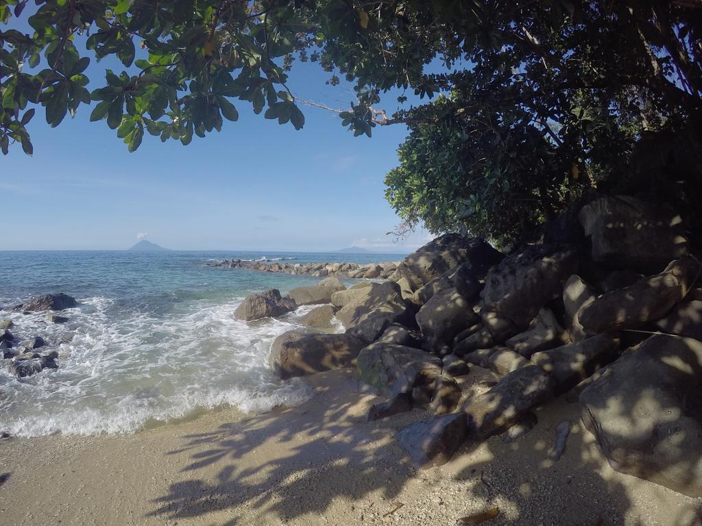 Janji Laut Resort Tanahwangko Luaran gambar