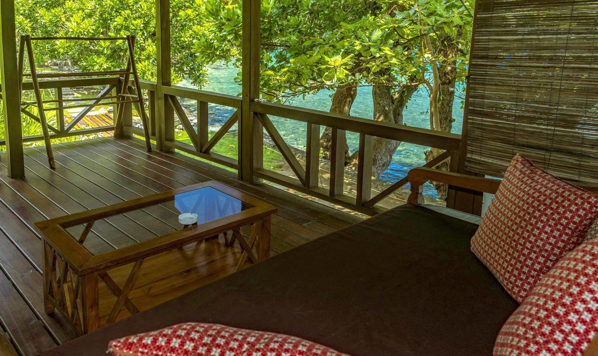Janji Laut Resort Tanahwangko Luaran gambar