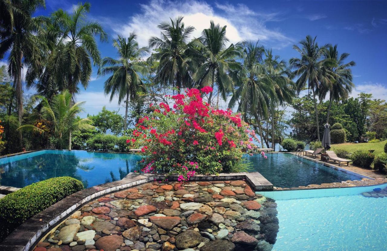 Janji Laut Resort Tanahwangko Luaran gambar